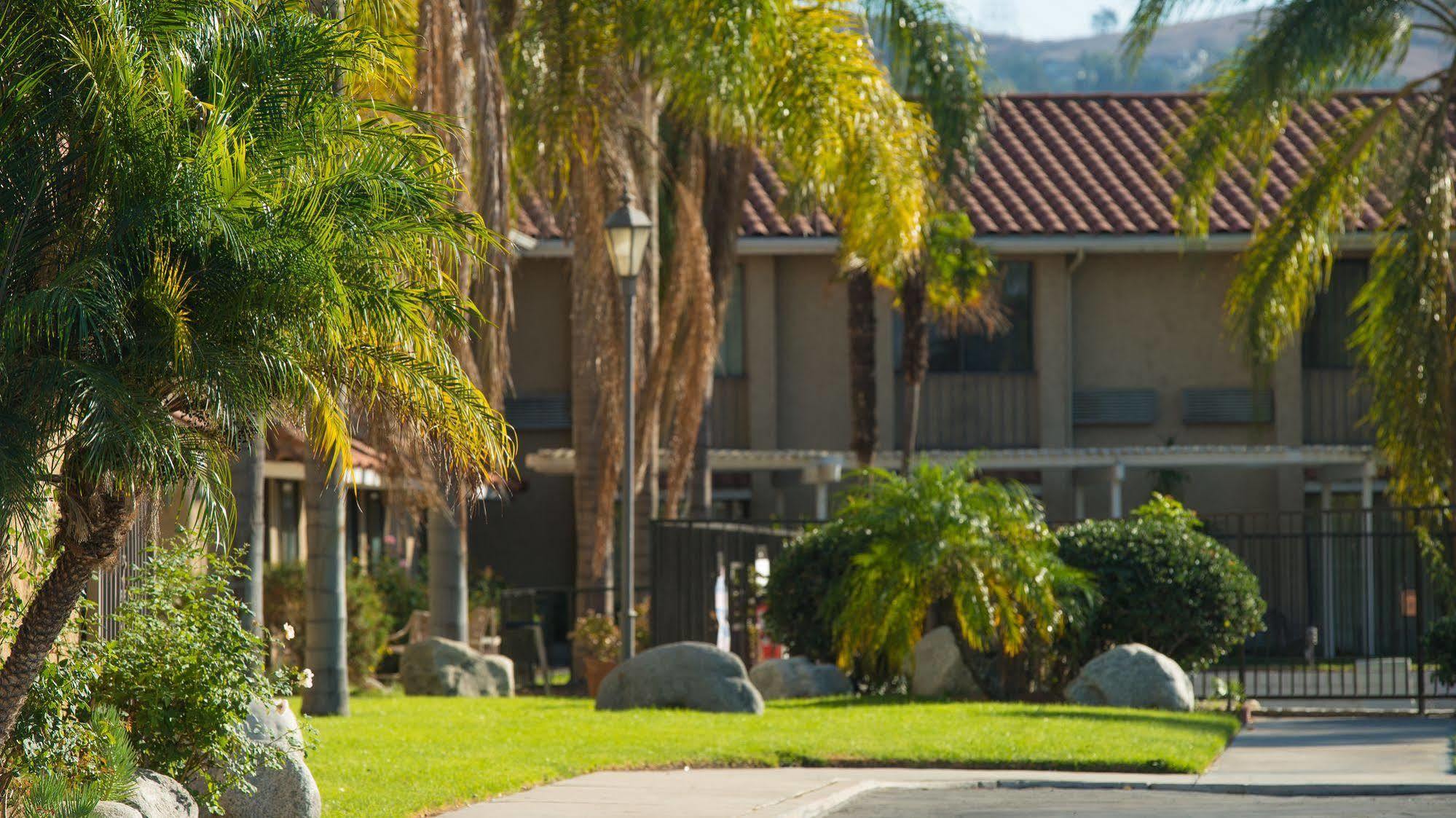 Motel 6 - Anaheim Hills, Ca Buitenkant foto